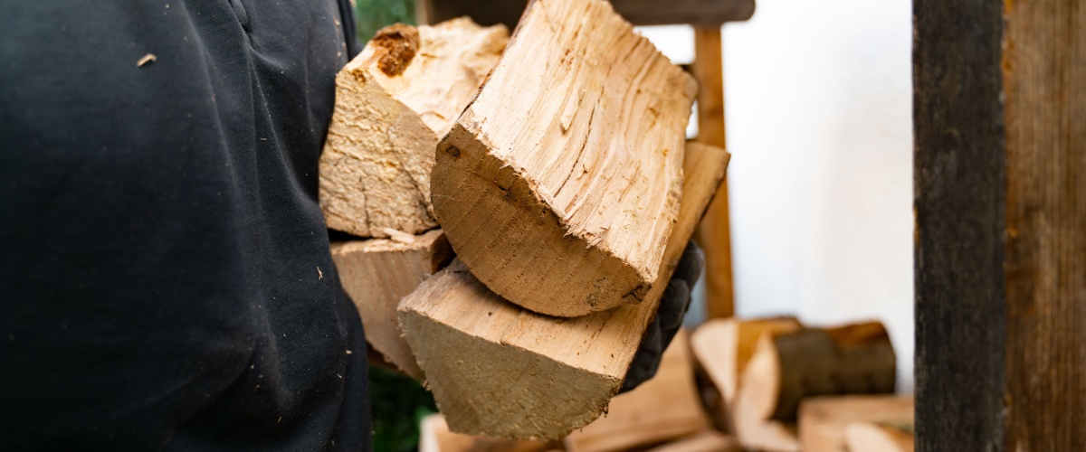 Firewood Delivery Boulder Hill, IL