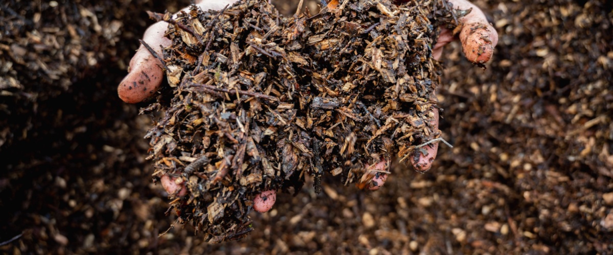 Millbrook, IL 1 Mulch Delivery Millbrook, IL